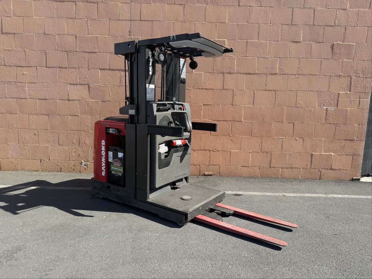 image of used 2015 Raymond Order Picker for sale